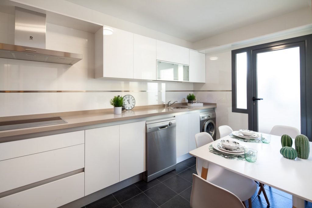 Avenida Torrecardenas 64, Almería, Almería 04009, 1 Dormitorio Habitaciones, ,1 BañoBathrooms,Viviendas,En venta,Edificio Europa,Avenida Torrecardenas,1007